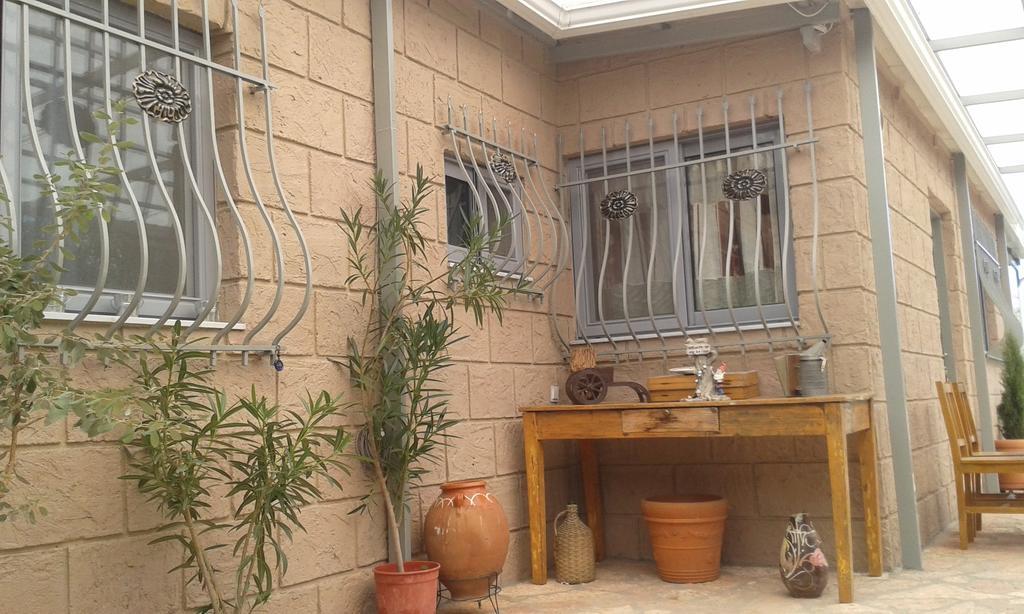 Sunny Holiday Home Kalamata Bagian luar foto