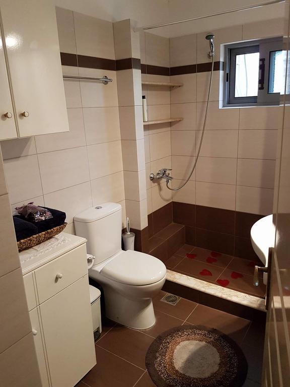 Sunny Holiday Home Kalamata Bagian luar foto